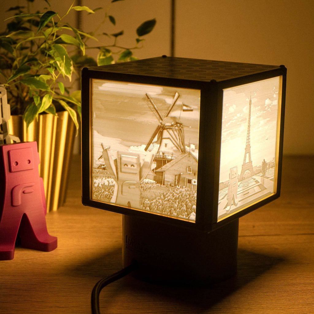 Litophane Lamp made with Premium PLA